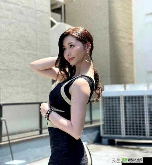 出差被夫の上司侵犯三浦步美:违背伦理的职场性丑闻