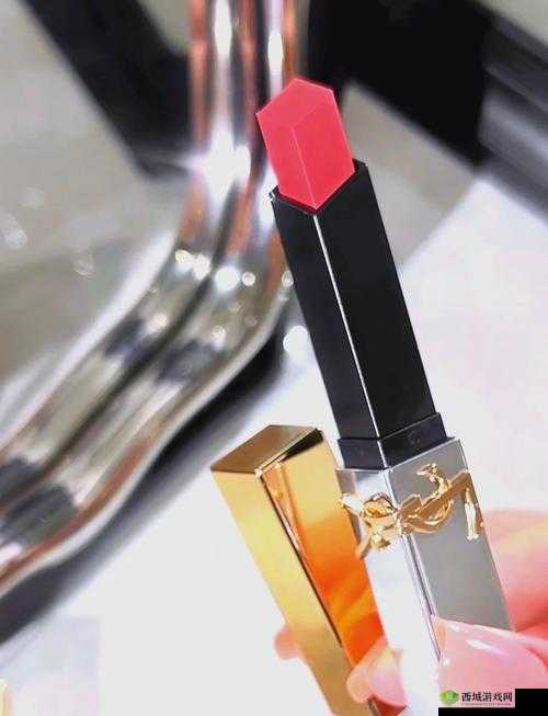 YSL 蜜桃色 7777:让你秒变甜美少女的秘密武器